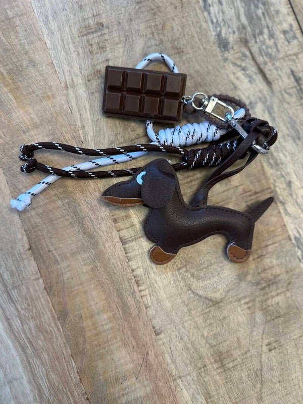 Schlüssel- oder Taschenanhänger „Dackel“