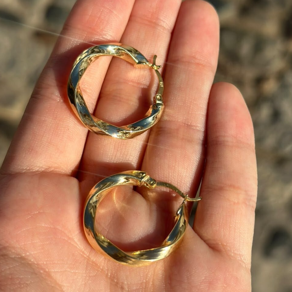 Argollas Rizadas