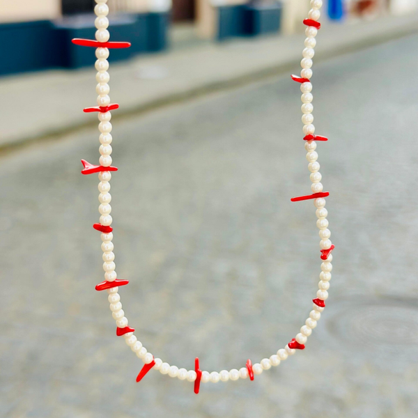 collar perla coral