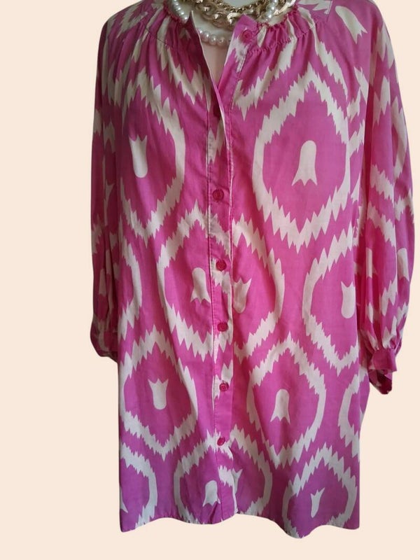 Geweldige pre-loved tuniek-blouse van het trendy boetiekmerk Adilynn!