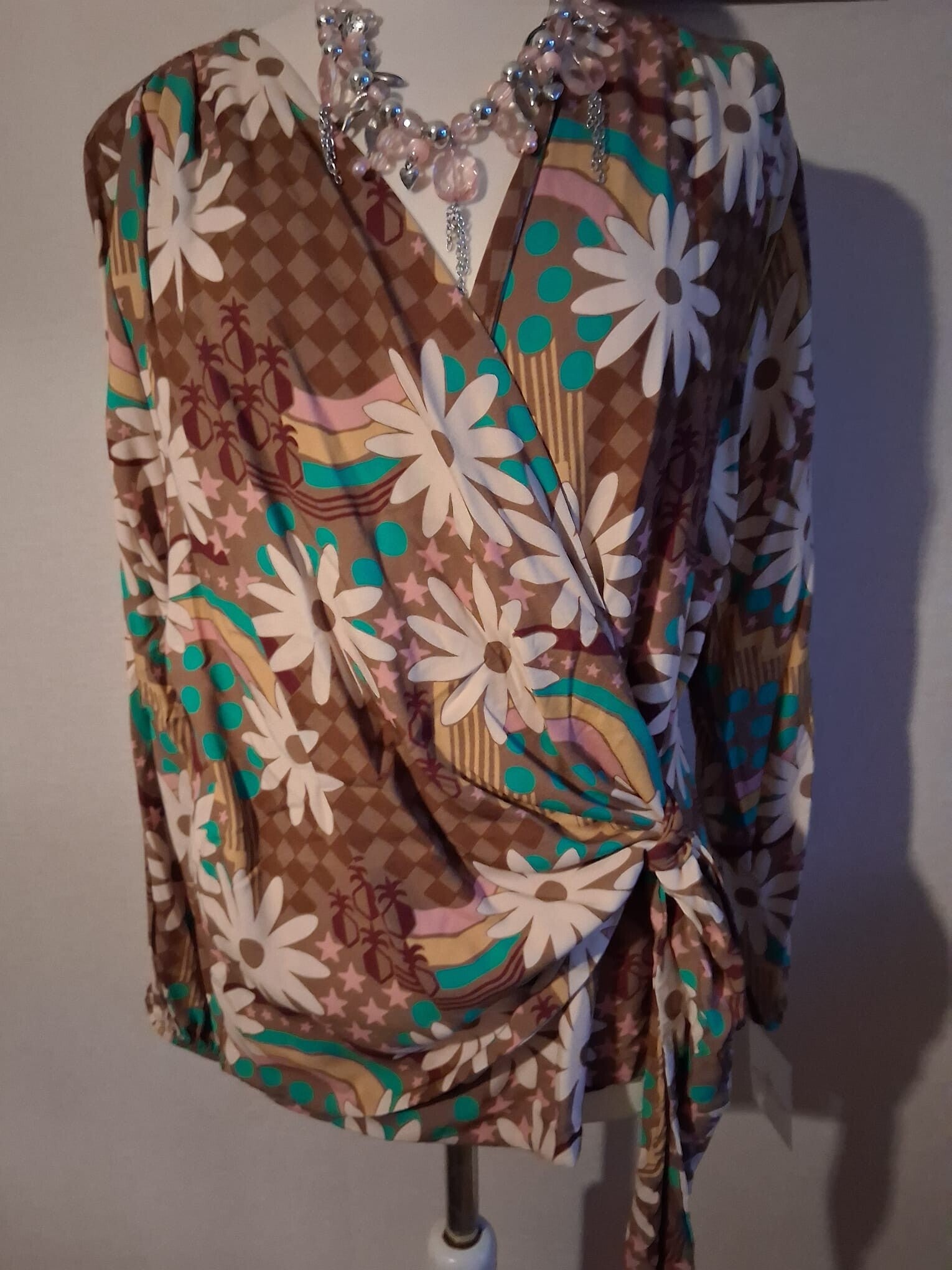 Retro Flower Power Overslagblouse