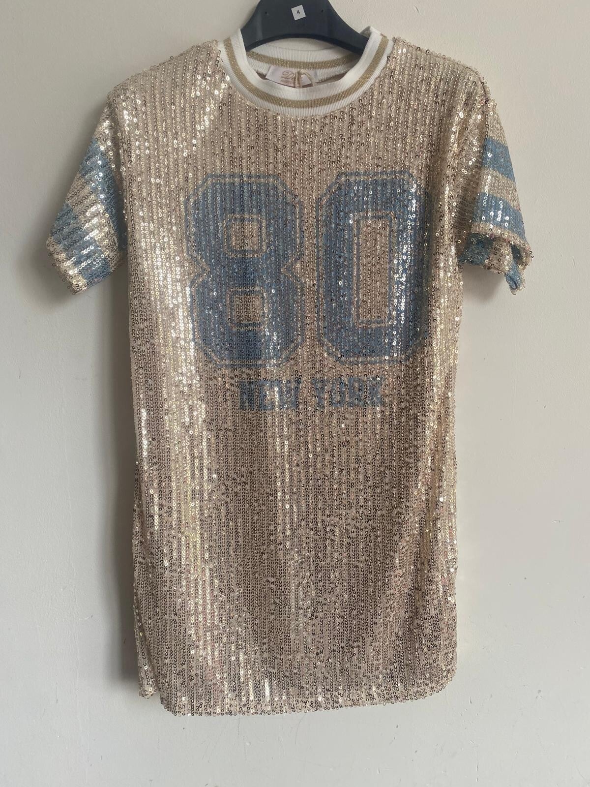 baseball stijl jurkje blauw glitter
