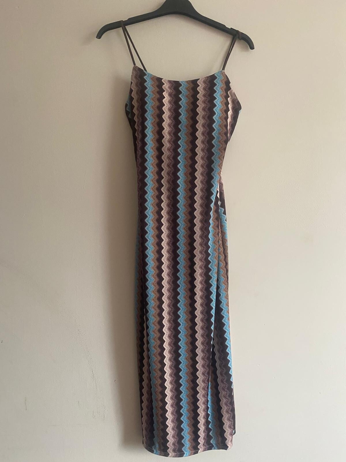 zigzag jurk choco beige blauw (knie)