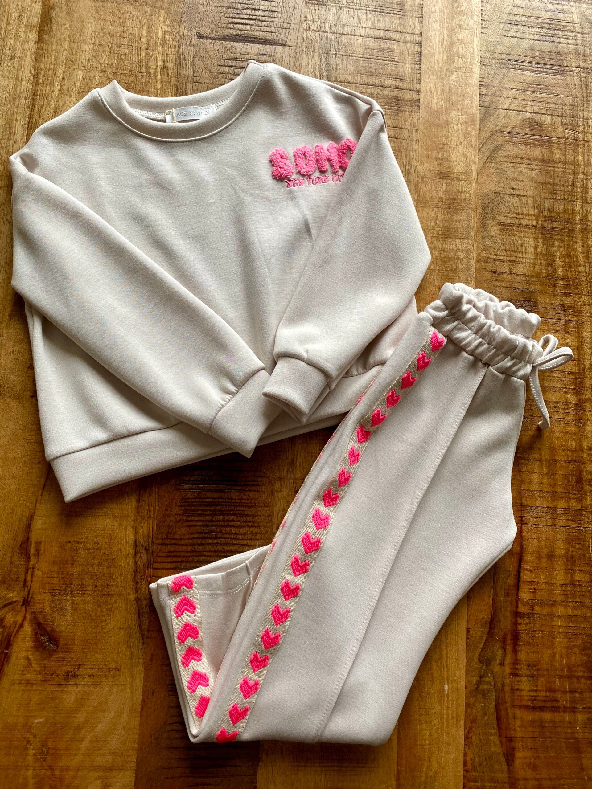 Beige/crème pak neon hart SoHo