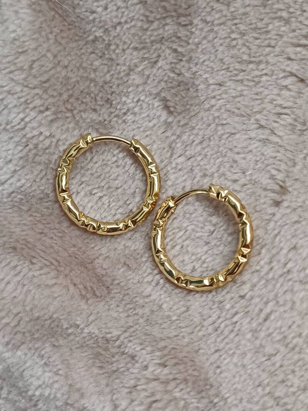 Créoles dorées martelées 18mm