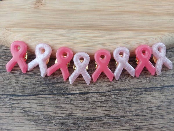 Pins octobre rose