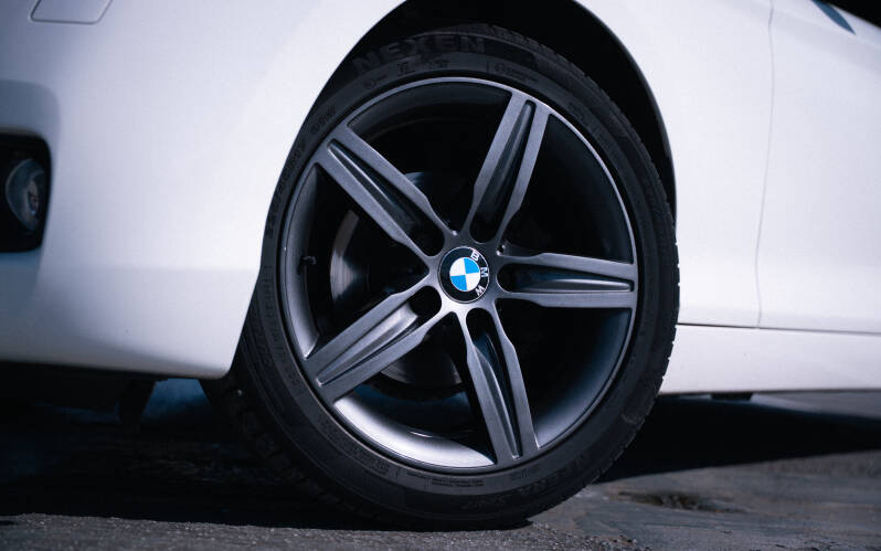 auto-delano-bmw-51-standard.jpg