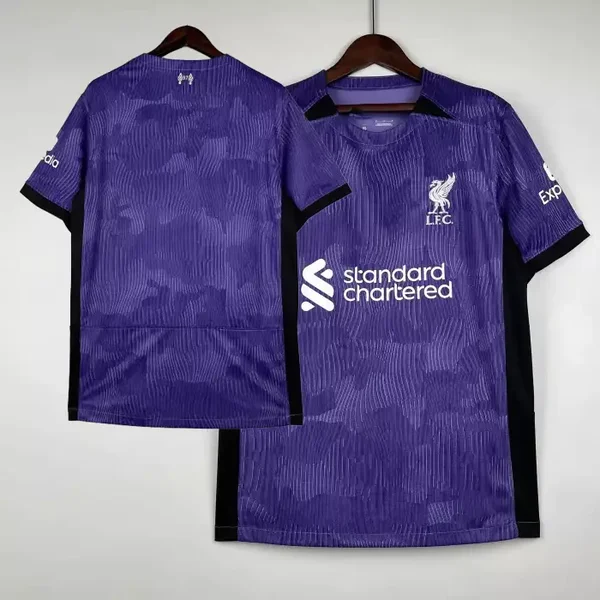 Liverpool 3de shirt 23/24