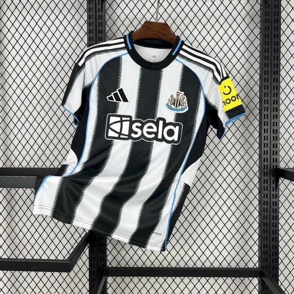 Newcastle United 25/26 Thuis