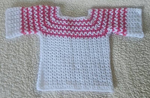 Pull manches courtes blanc et rose scintillant 5/6 ans
