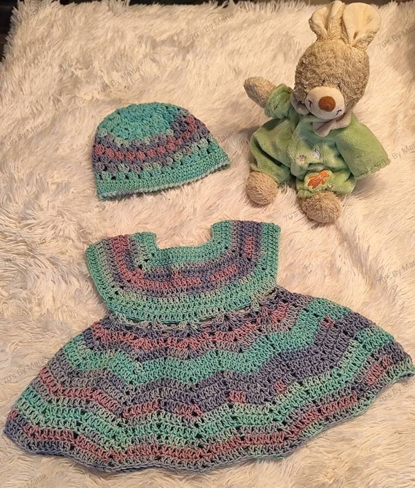 Robe et bonnet 6/9 mois