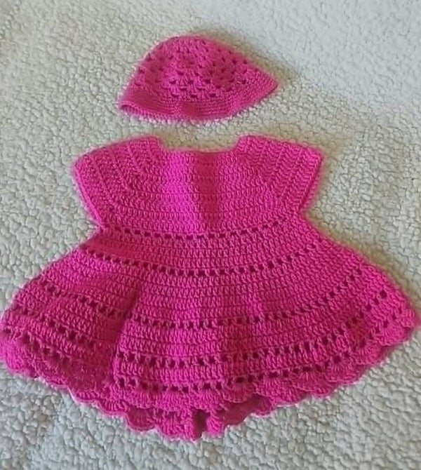 Robe et bonnet 3/6 mois