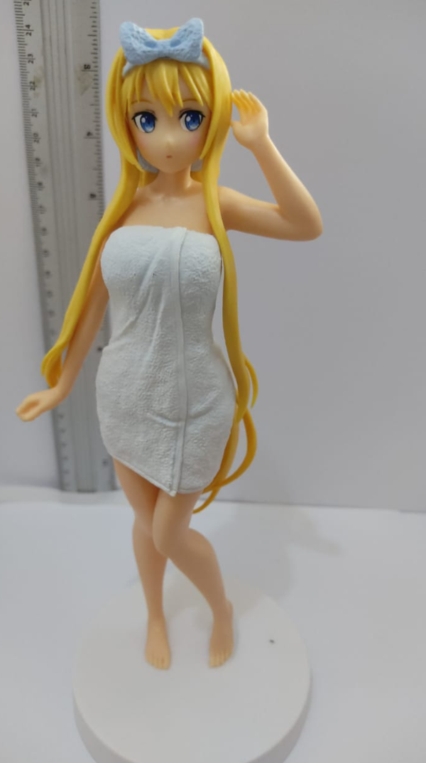 Figura Alice bathtowel de Sao