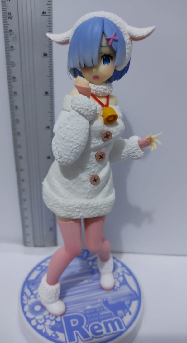 Figura de Rem de Re zero ver sheep
