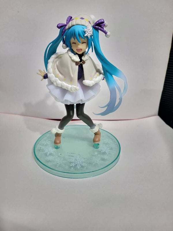 Figura Hatsune Miku vocaloid  Navideña