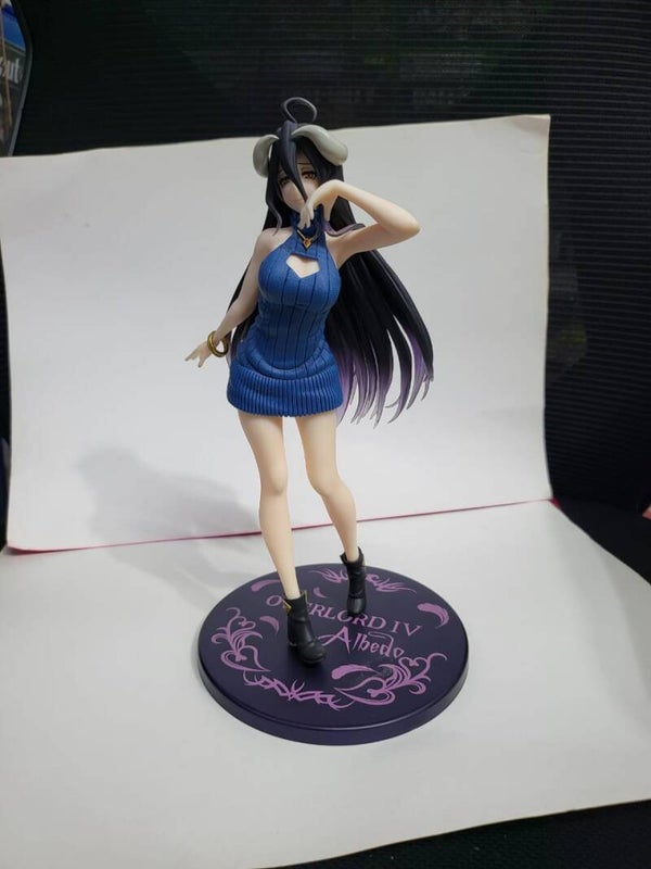 Figura de Albedo Overlord Sueter Azul