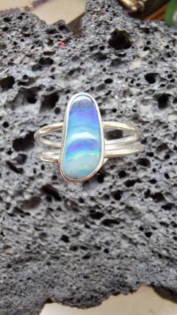 Bague en opale d'Australie