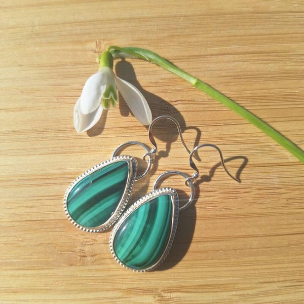 Boucles d'oreilles malachite velours