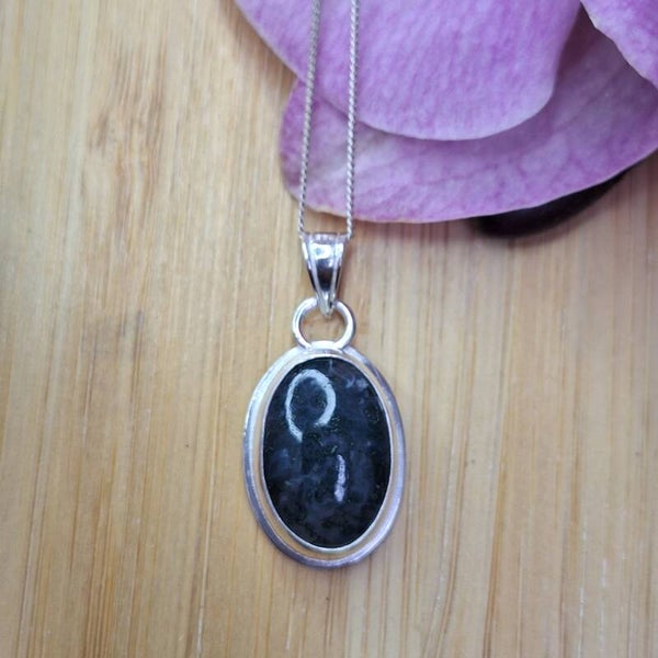 Pendentif agate mousse et ginkgo