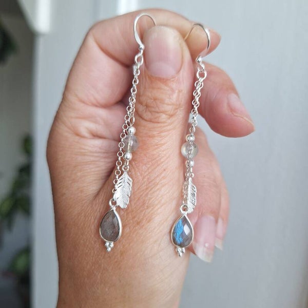 Boucles d'oreilles double chaînettes - plumes