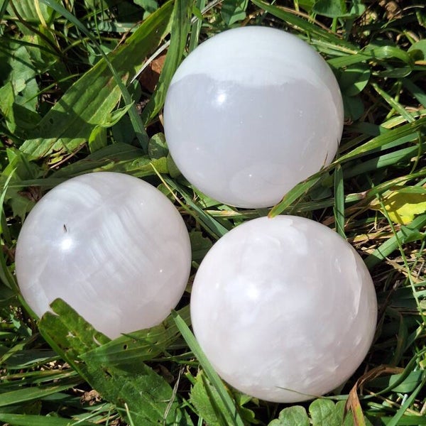Sphère manganocalcite