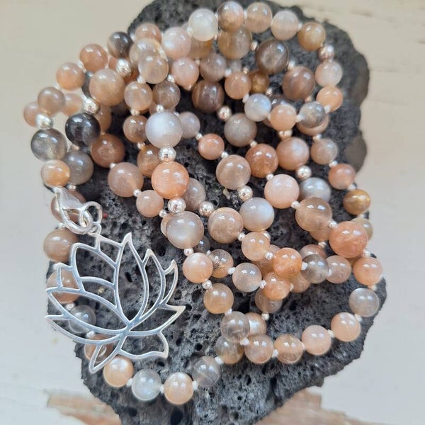 Sautoir en pierre de lune