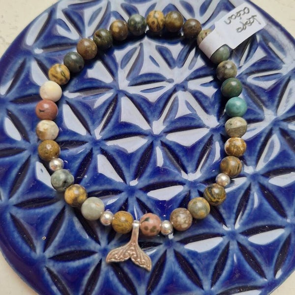 Bracelet en jaspe Océan et queue de dauphin/baleine