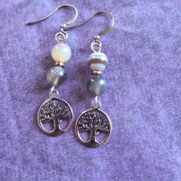 Boucles d'oreilles arbre de vie et agate du Botswana
