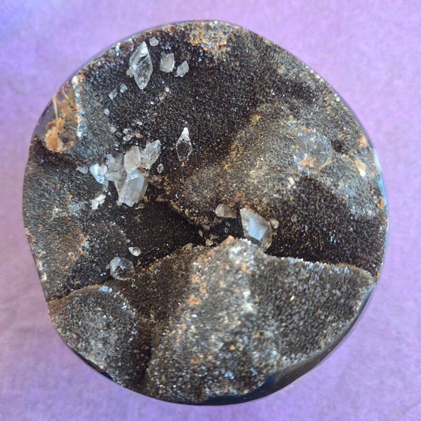 Géode septaria, demi sphère