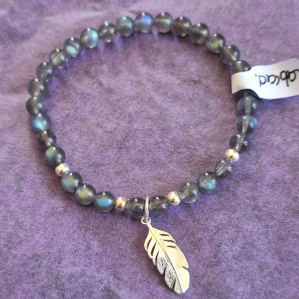 Bracelet labradorite et plume