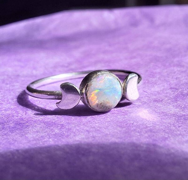 Bague triple lune avec opale