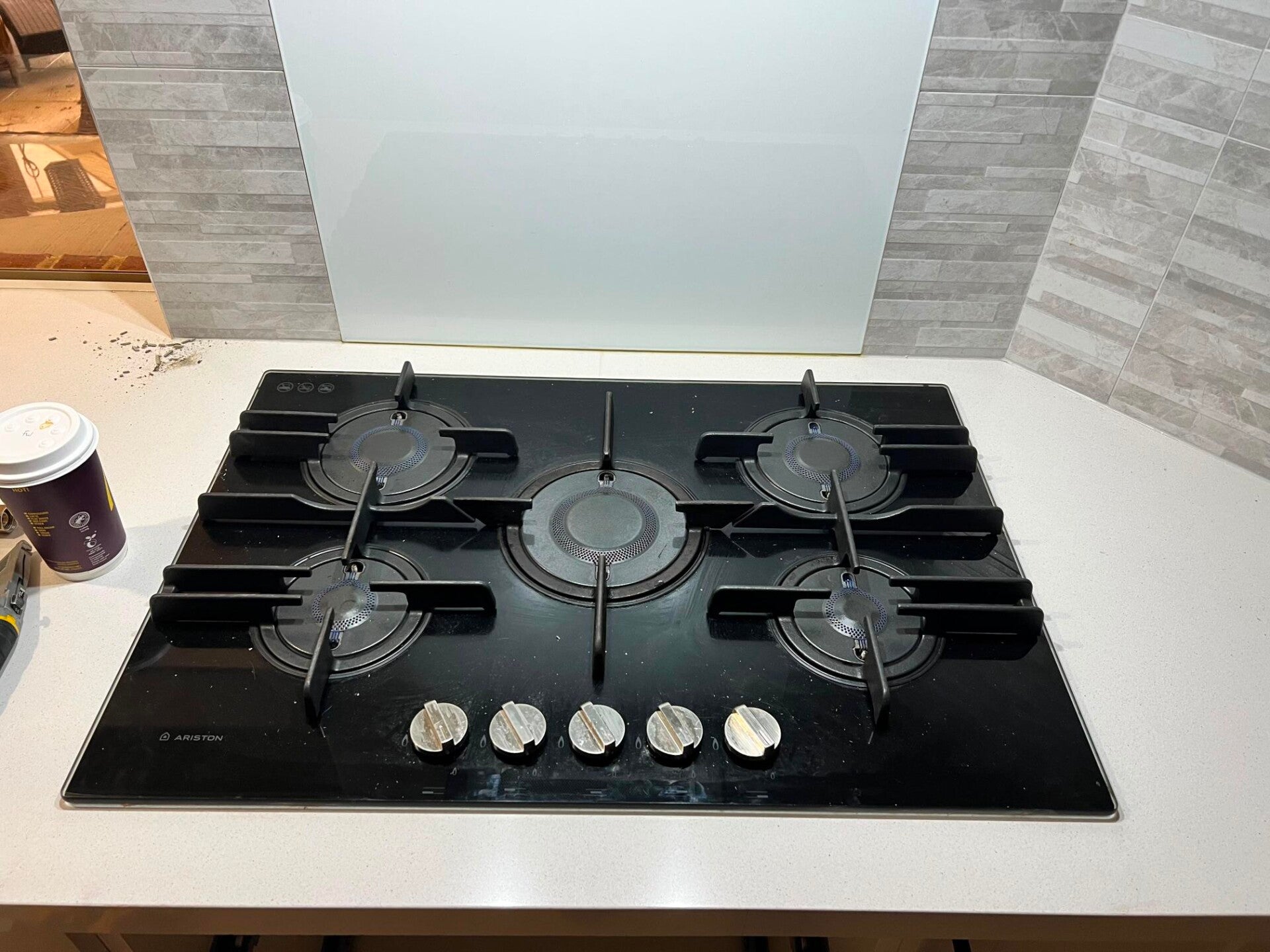 plumber near me, plumber perth, tapware, emergency plumber, leak detection, blocked toilet, gas plumber, gas fitter, call out, plumbing services, leaking tap, hot water, water filters, burst pipe, local plumber, toilet installation, cooktop install