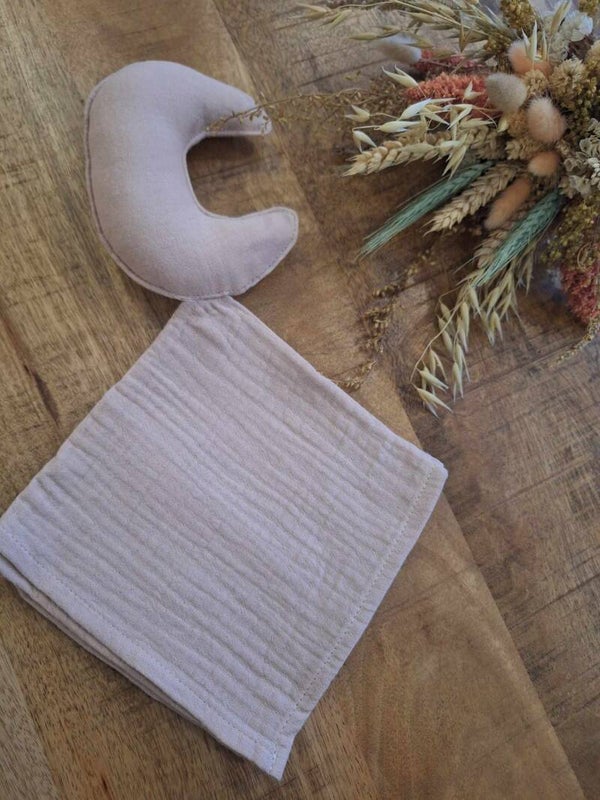 Knuffeldoek maan pastel roze