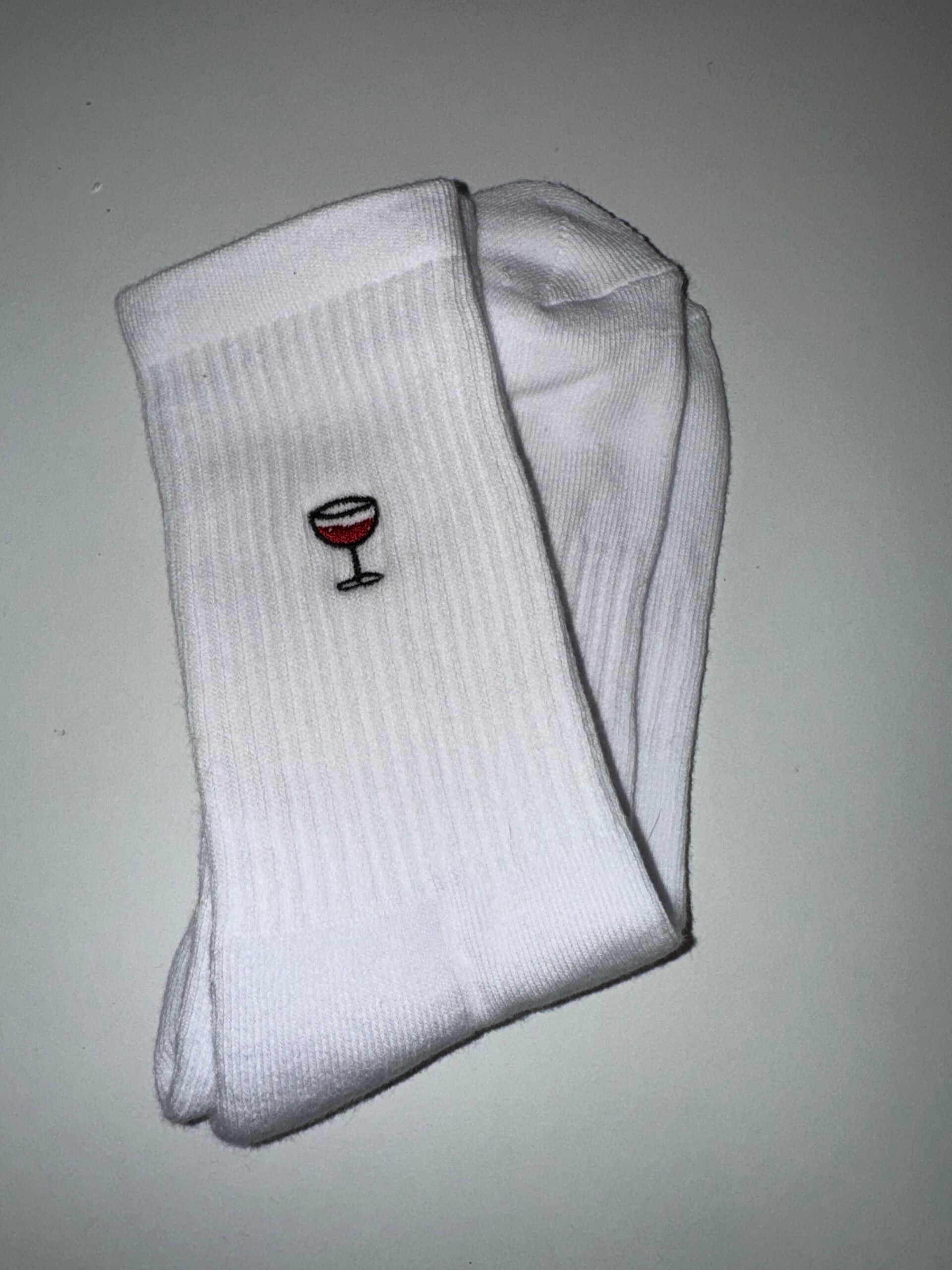 Geborduurde sokken - Wijn