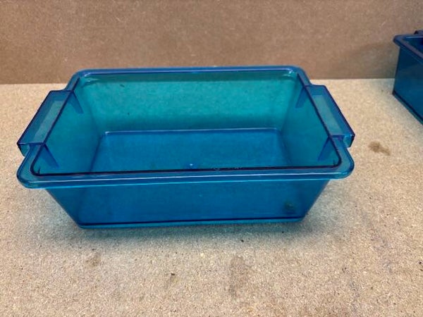 Tray 8