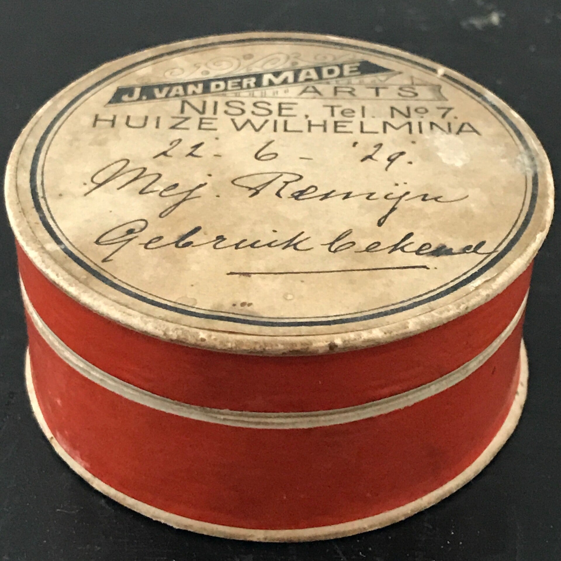 Apothekersdoosjes in verschillende Soorten, kleuren  & Maten