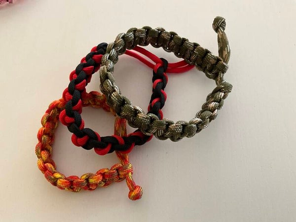 Verstellbares Paracord Armbänder in bunt