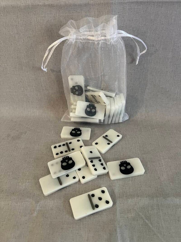 Domino-Steine“Totenkopf“