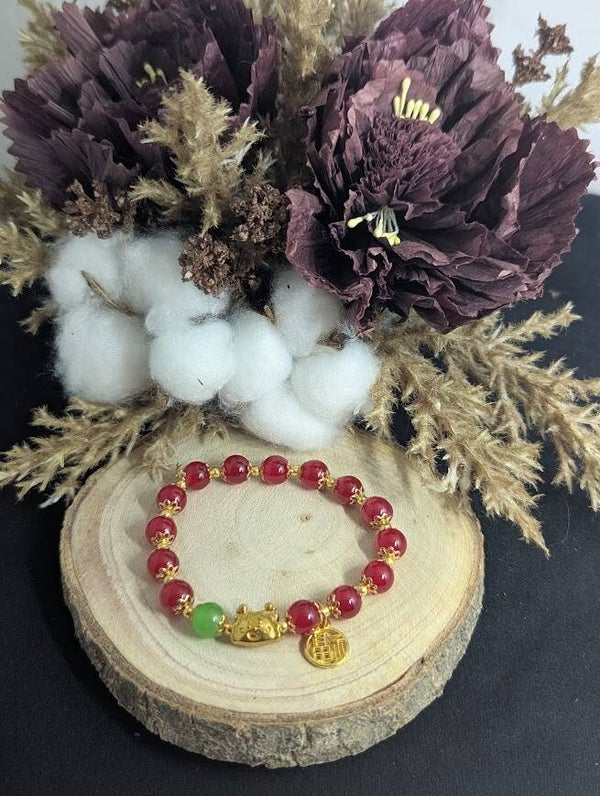 Armband Rot mit Anhänger "Glück"