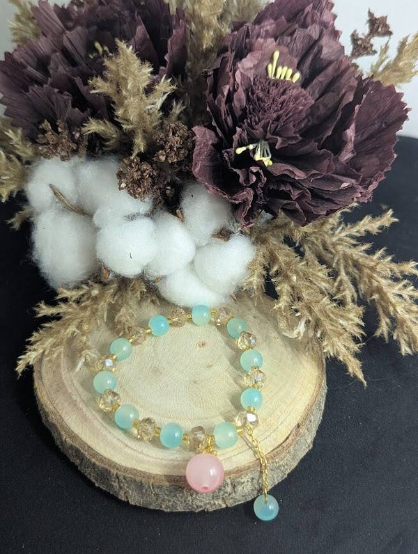 Armband Blau und Champagner mit Anhänger "Kugel"