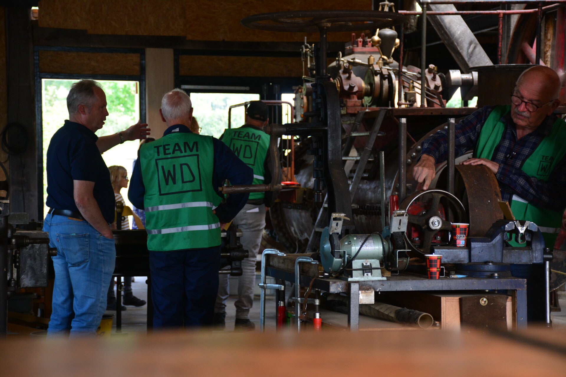 dsc_0025-standard-v9h34x.jpg