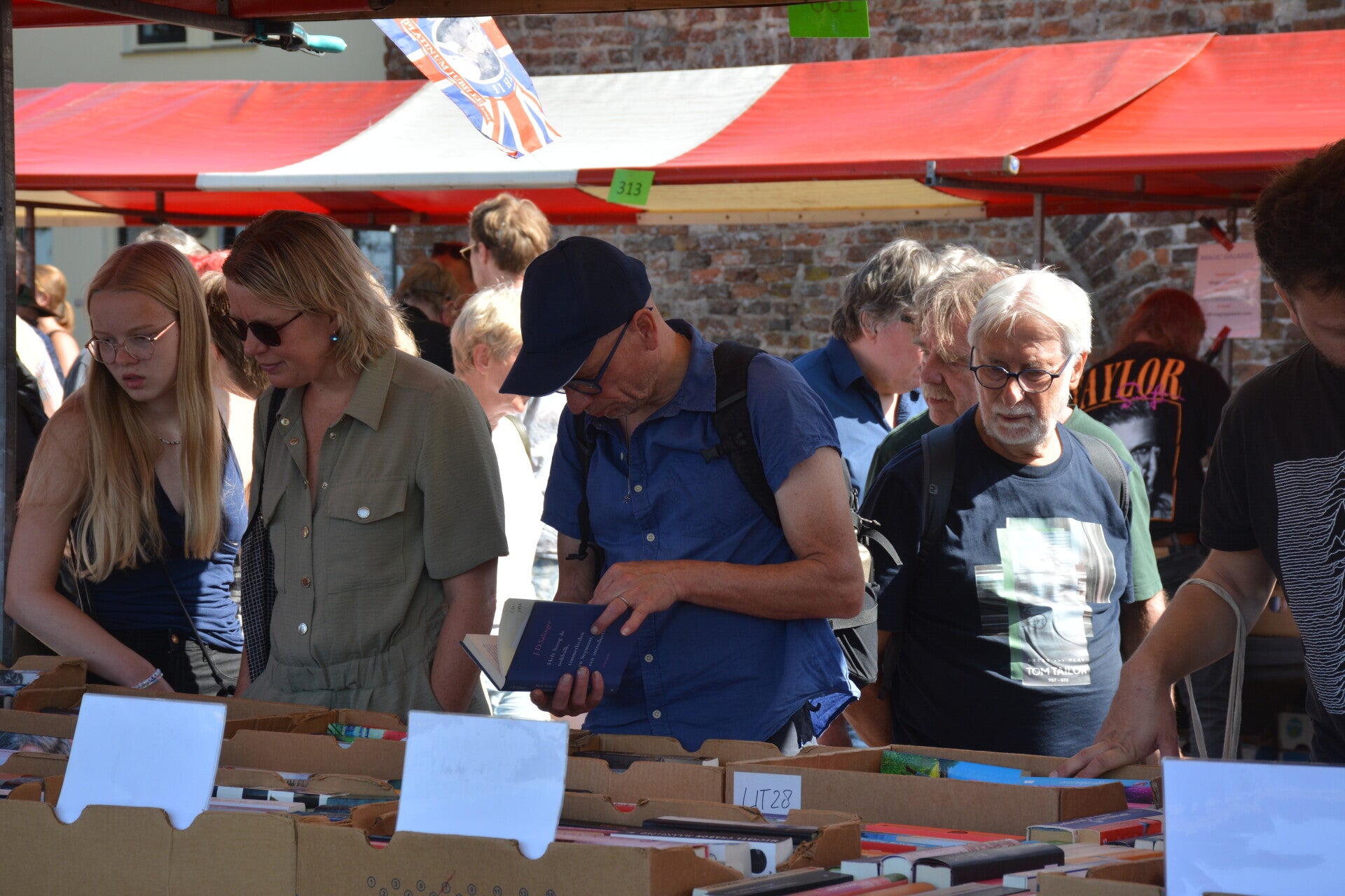 dsc_0094-standard-ezau5z.jpg