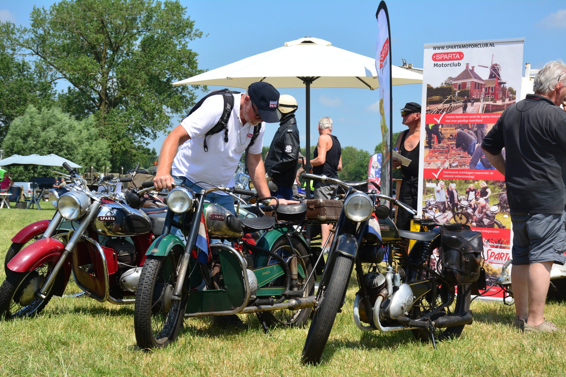 dsc_0113-standard-8hq6lo.jpg