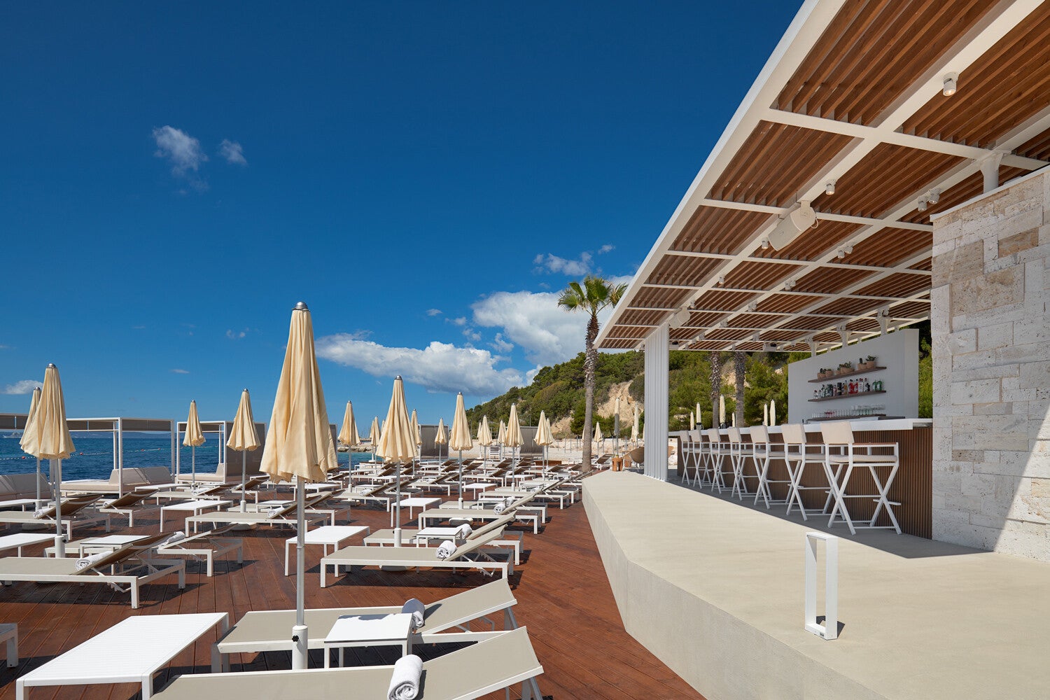 2021_01_mistral-beach-club_rasico_1-standard.jpg