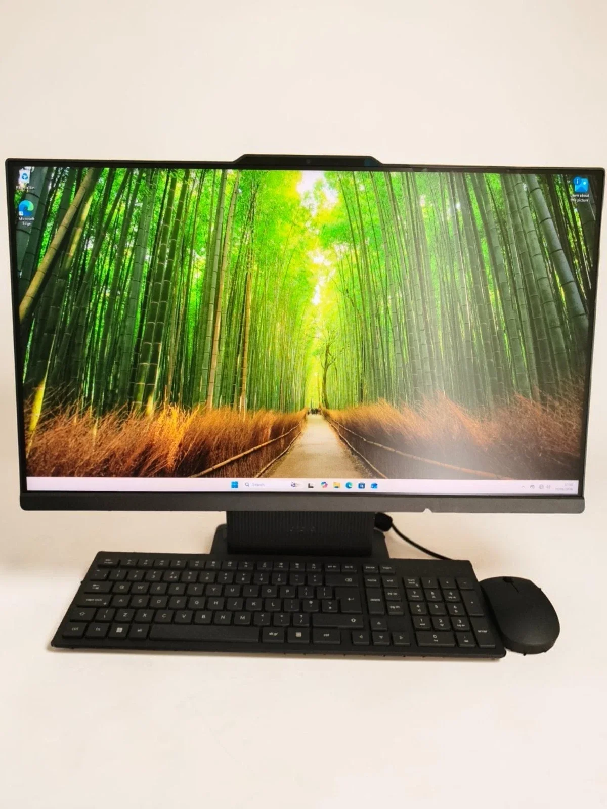 Lenovo IdeaCentre AIO I G9 24IRH9 Intel i5-13420H 8GB 512GB SSD 23.8" Win11Pro