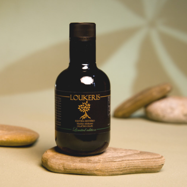 Ekstra deviško hladno stiskano olivno olje 0,25 l