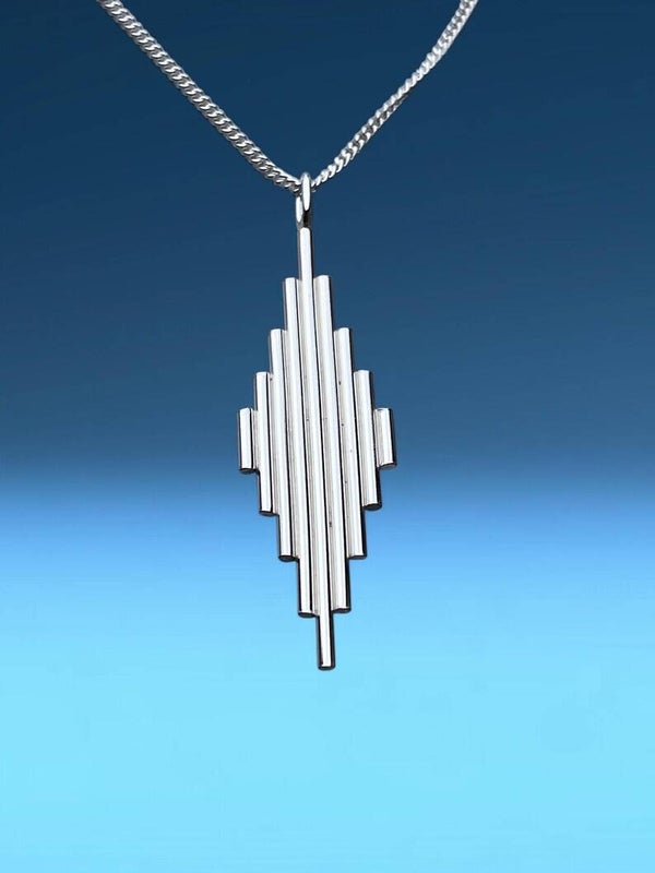 Art Deco Slim Tower