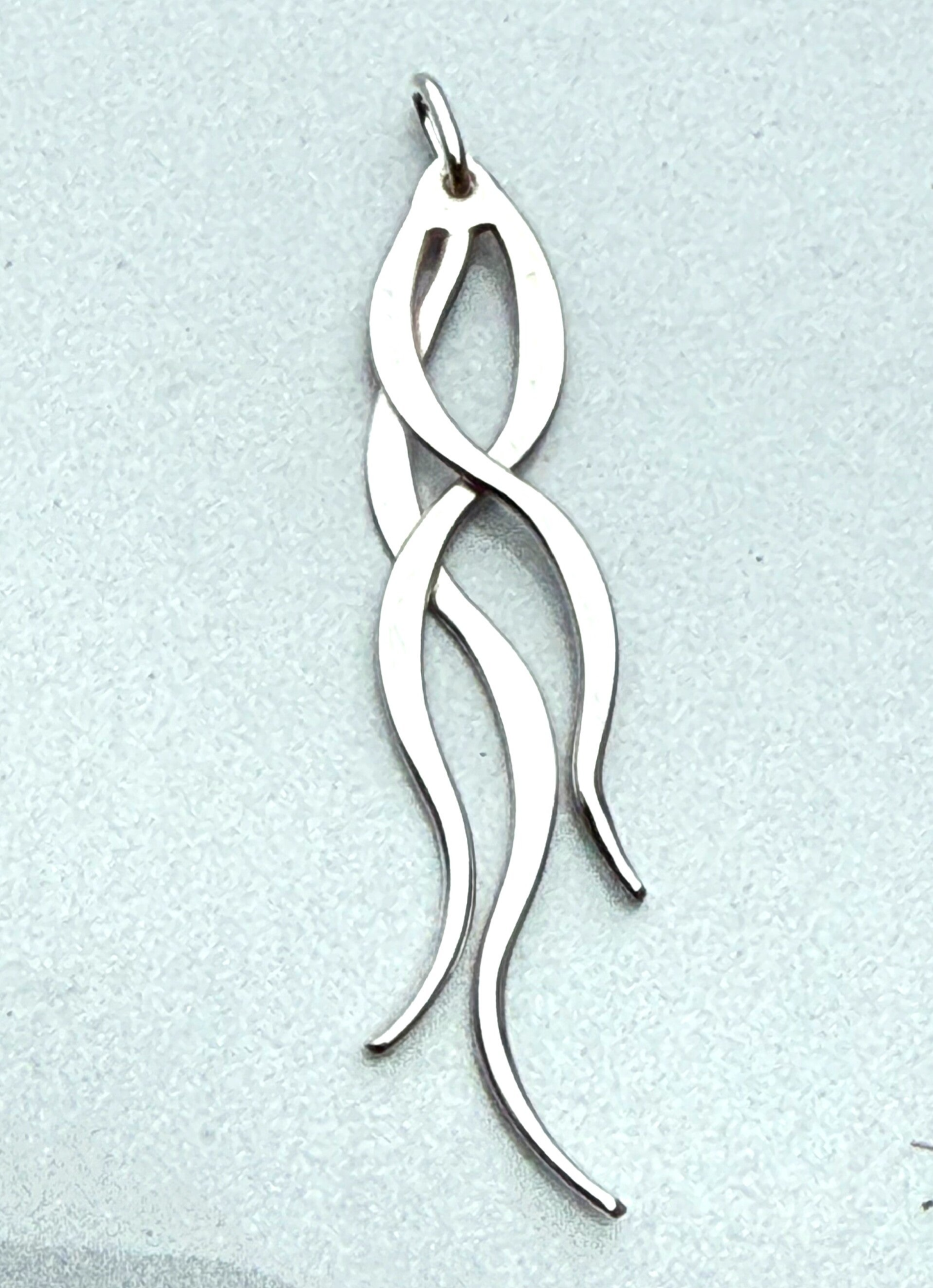 Tangled Pendant