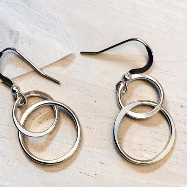 Interlocking Rings Earrings