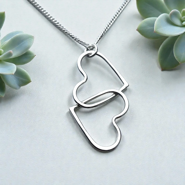 Interlocking Hearts
